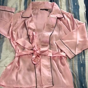 Prettylittlething Pink Satin kimono Size 2